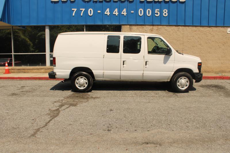 Ford Econoline Cargo Van E-250 Recreational 2009