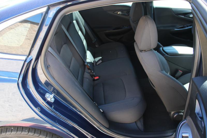 Chevrolet Malibu 4dr Sdn LT 2021