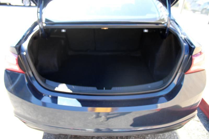 Chevrolet Malibu 4dr Sdn LT 2021