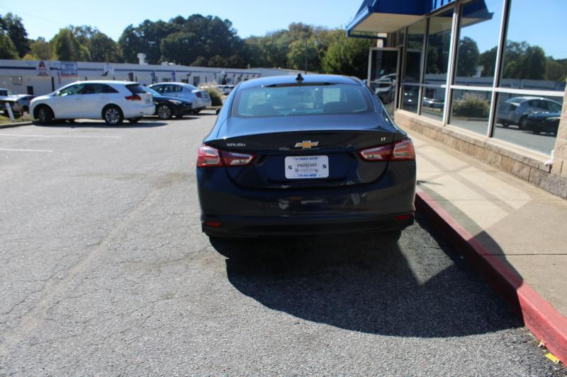 Chevrolet Malibu 4dr Sdn LT 2021