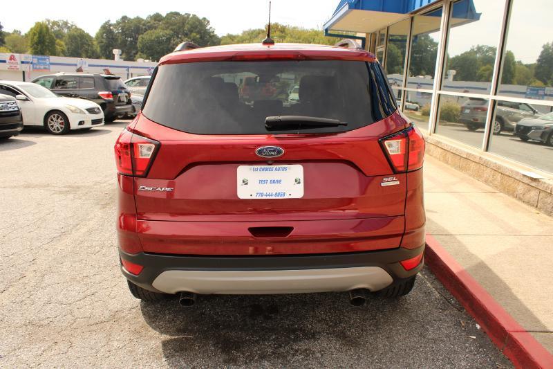 Ford Escape SEL FWD 2019