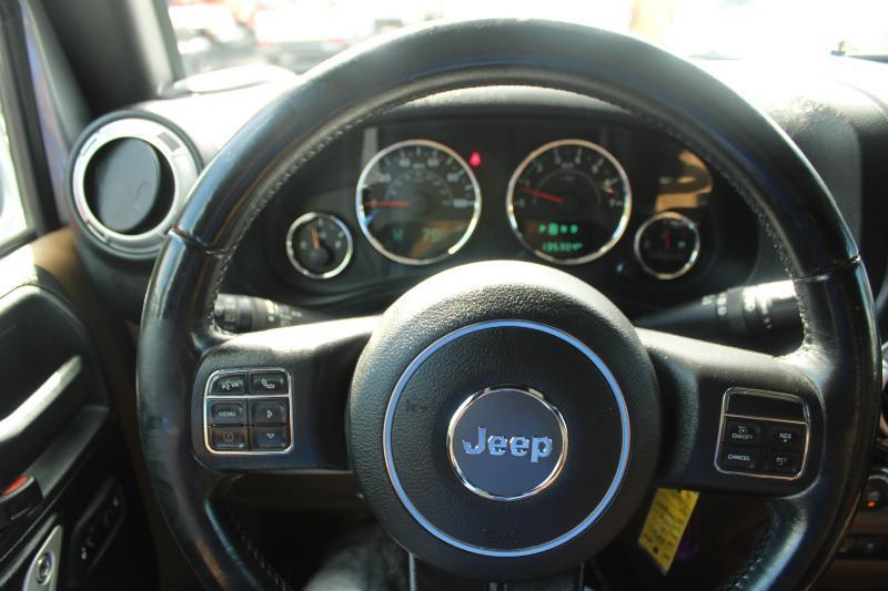 Jeep Wrangler Unlimited 4WD 4dr Sahara 2016