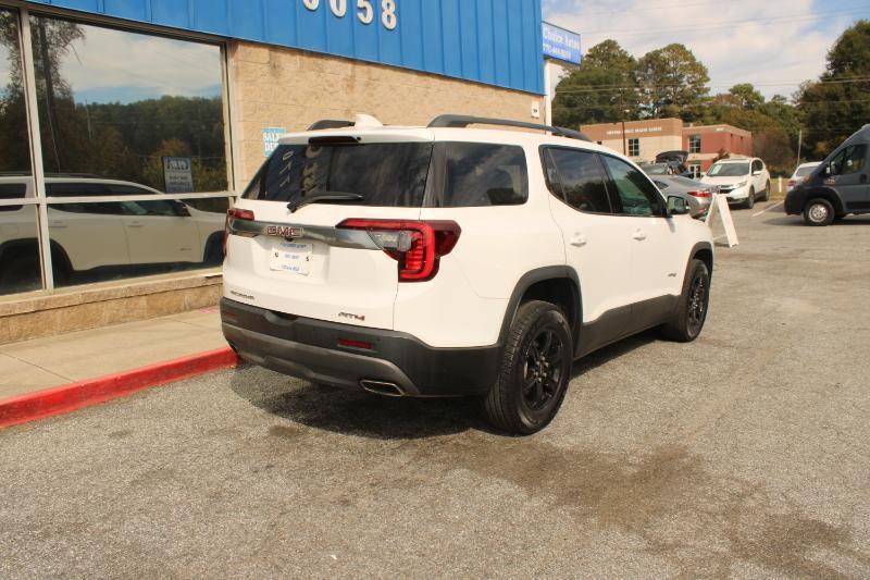 GMC Acadia AWD 4dr AT4 2021
