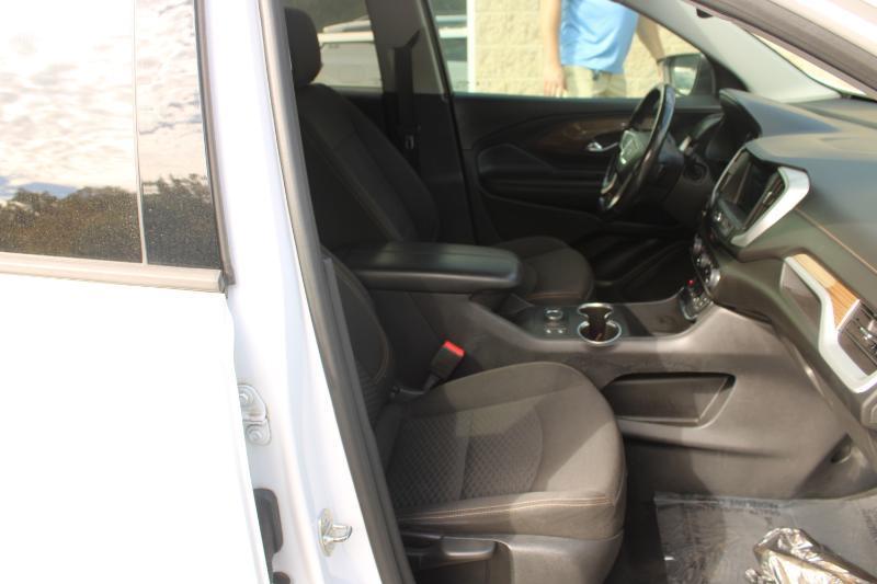 GMC Terrain FWD 4dr SLE 2019