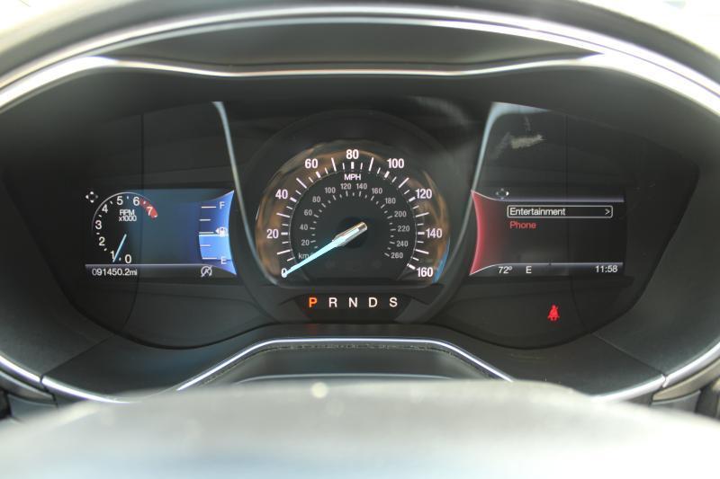 Ford Fusion SE FWD 2017