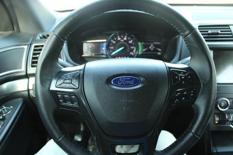 Ford Explorer XLT FWD 2018