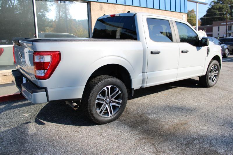 Ford F-150 XL 4WD SuperCrew 5.5' Box 2023