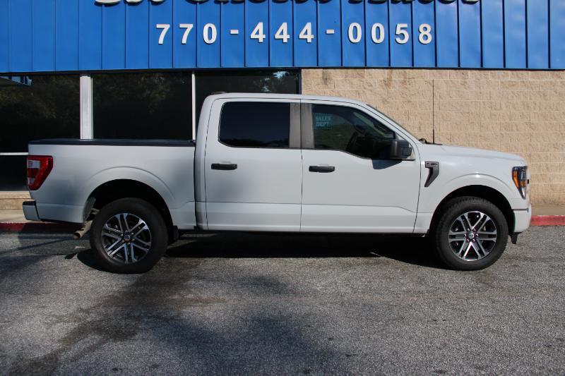 Ford F-150 XL 4WD SuperCrew 5.5' Box 2023