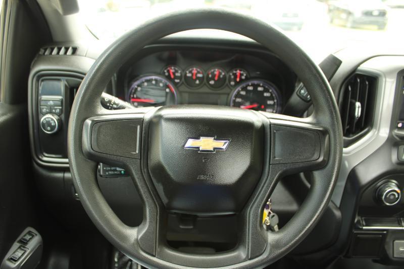 Chevrolet Silverado 2500HD 2WD Reg Cab 142" Work Truck 2021