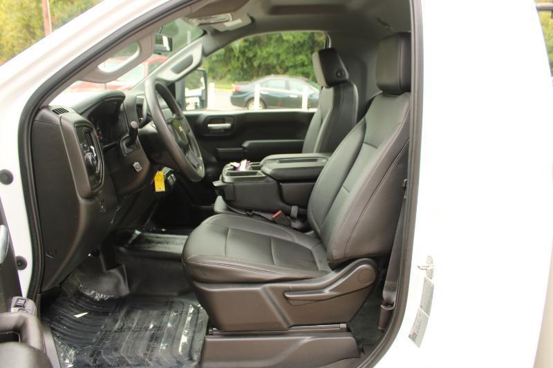 Chevrolet Silverado 2500HD 2WD Reg Cab 142" Work Truck 2021