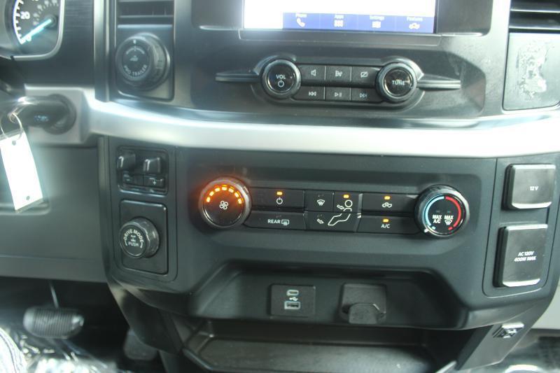 Ford F-150 XL 2WD SuperCrew 5.5' Box 2022