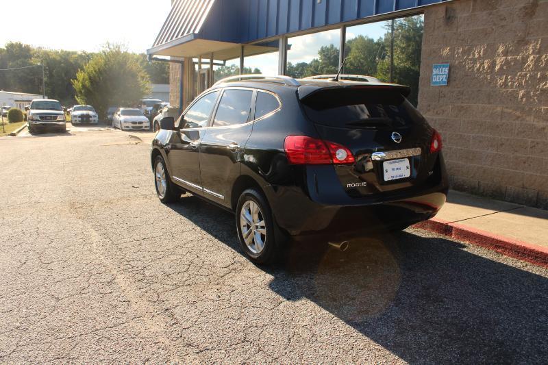 Nissan Rogue FWD 4dr SV 2013