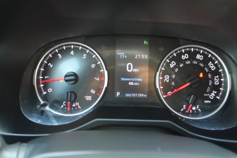 Toyota RAV4 LE AWD (Natl) 2019