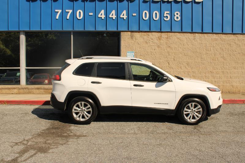 Jeep Cherokee FWD 4dr Sport 2015