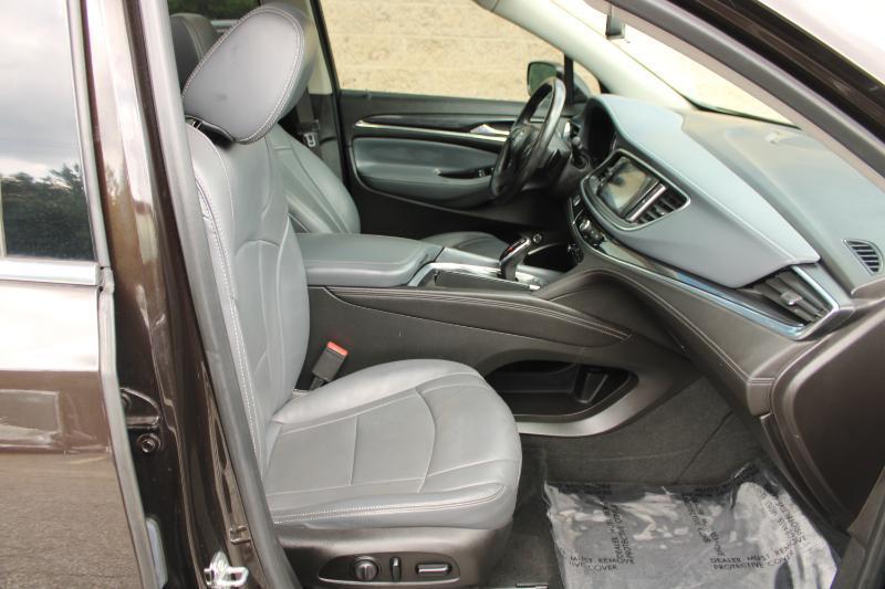 Buick Enclave AWD 4dr Essence 2018