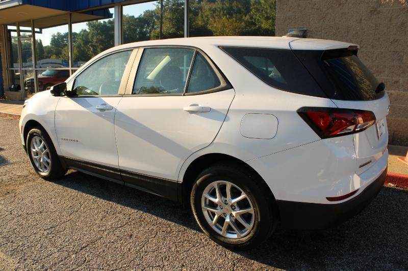 Chevrolet Equinox AWD 4dr LS w/1LS 2022