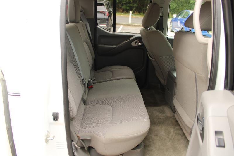 Nissan Frontier Crew Cab 4x2 SV V6 Auto 2018