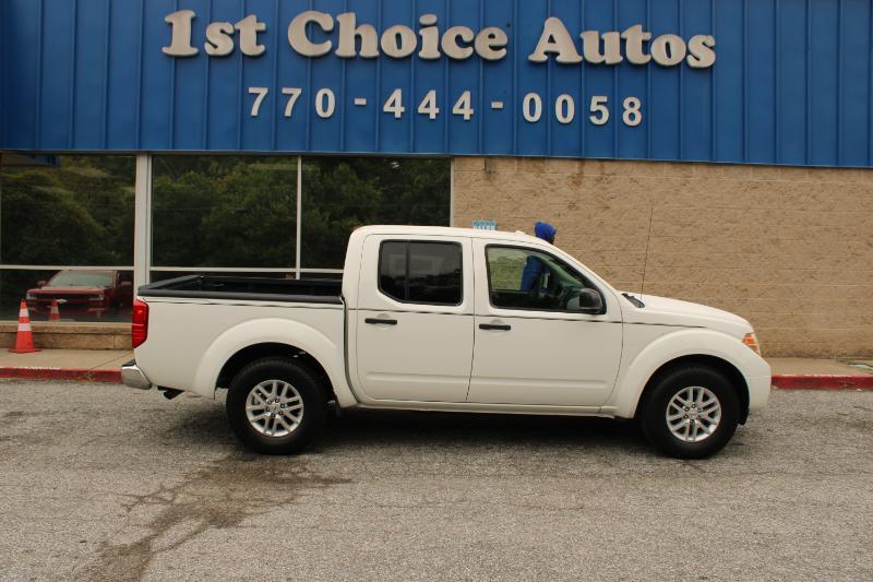 Nissan Frontier Crew Cab 4x2 SV V6 Auto 2018