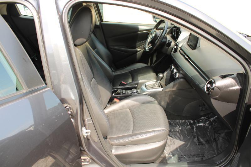 Toyota Yaris Hatchback XLE Auto (Natl) 2020
