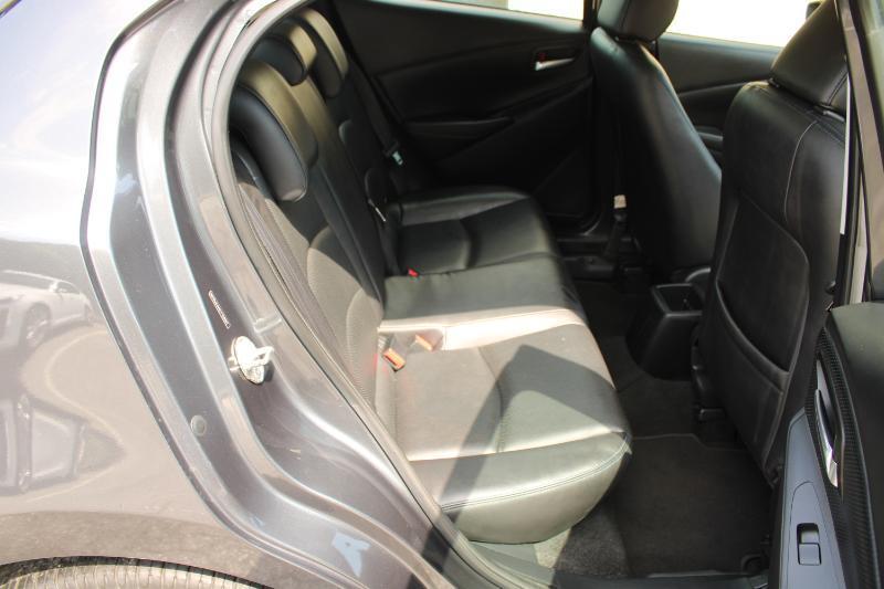 Toyota Yaris Hatchback XLE Auto (Natl) 2020