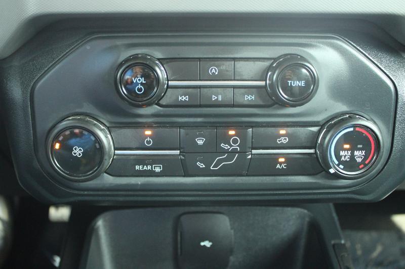 Dodge Challenger photo 17