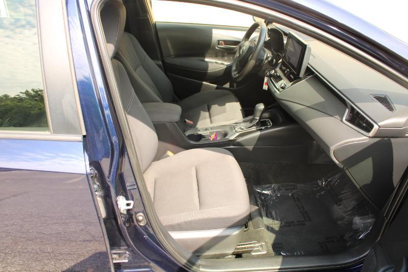 Toyota Corolla Hybrid LE FWD (Natl) 2023