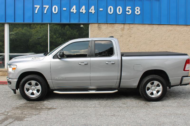 RAM 1500 Big Horn 4x2 Quad Cab 6'4" Box 2022