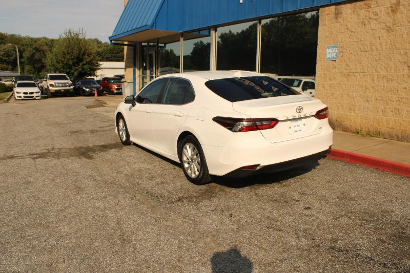 Toyota Camry LE Auto (Natl) 2023