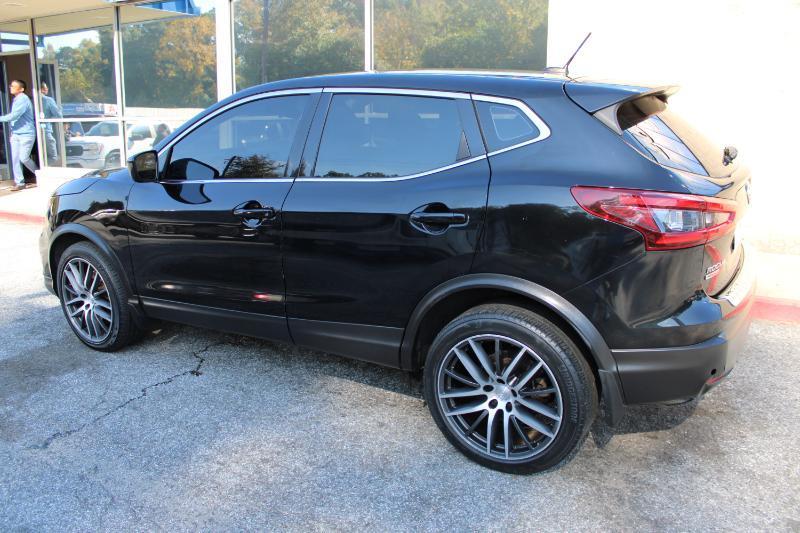 Nissan Rogue Sport FWD S 2020