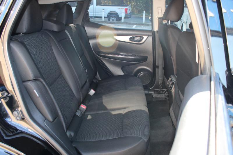 Nissan Rogue Sport FWD S 2020