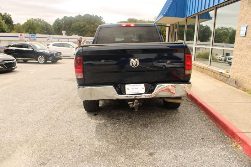 RAM 1500 Classic Tradesman 4x2 Crew Cab 5'7" Box 2019