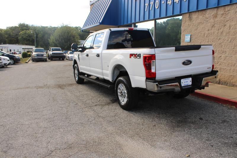 Ford Super Duty F-250 SRW XLT 4WD Crew Cab 8' Box 2018