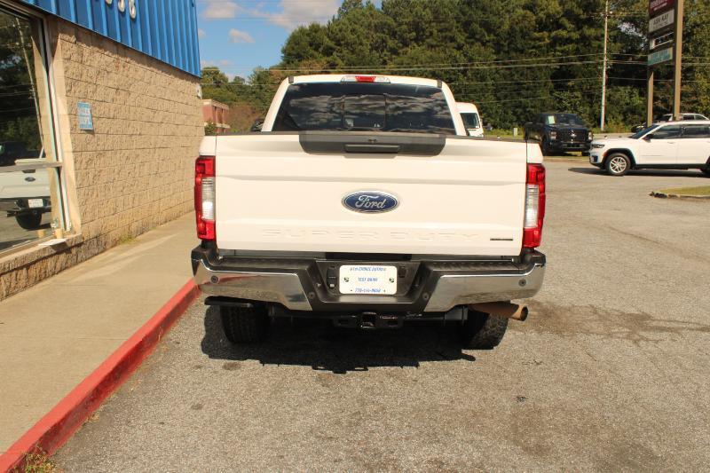 Ford Super Duty F-250 SRW XLT 4WD Crew Cab 8' Box 2018