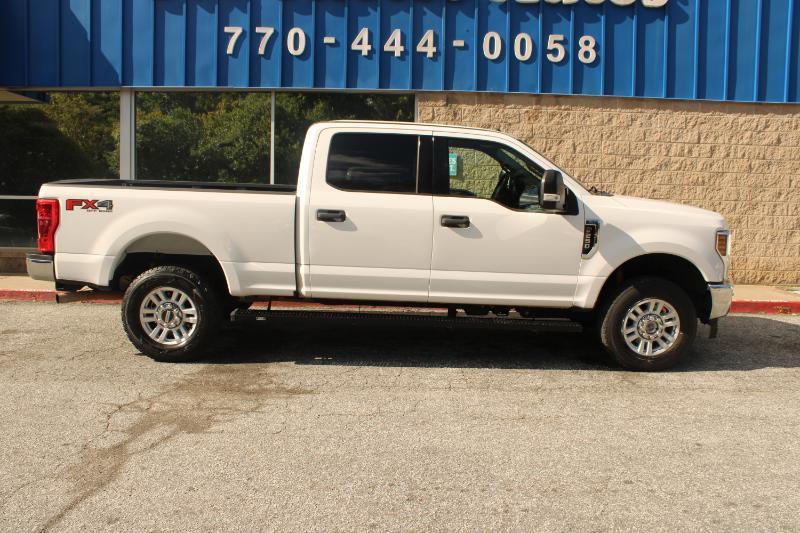Ford Super Duty F-250 SRW XLT 4WD Crew Cab 8' Box 2018