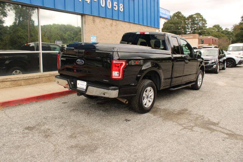 Ford F-150 4WD SuperCab 145" Lariat 2016