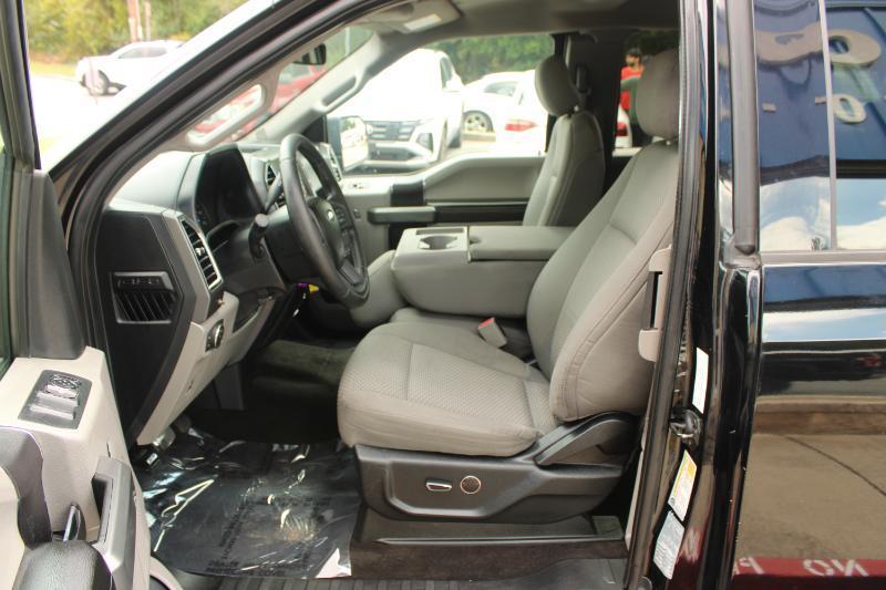 Ford F-150 4WD SuperCab 145" Lariat 2016