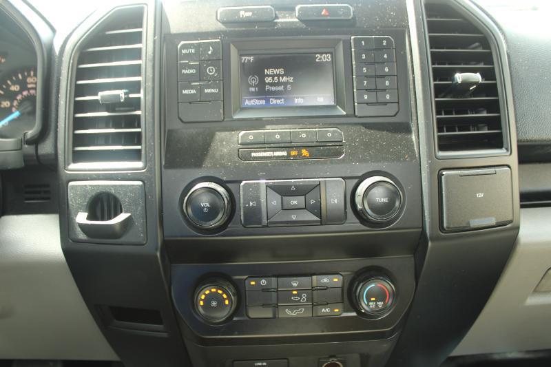 Ford F-150 4WD SuperCab 145" Lariat 2016