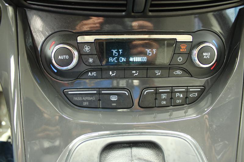 Ford Escape FWD 4dr Titanium 2014