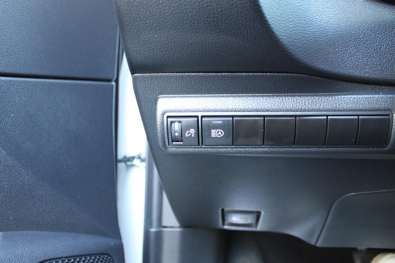 Toyota Corolla LE CVT (Natl) 2024
