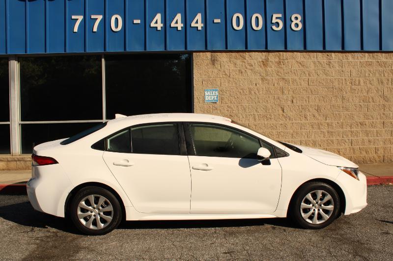 Toyota Corolla LE CVT (Natl) 2024
