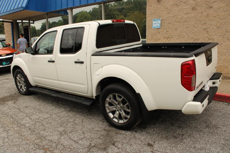 Nissan Frontier Crew Cab 4x2 SV Auto 2021
