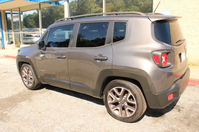Jeep Renegade FWD 4dr Latitude 2016
