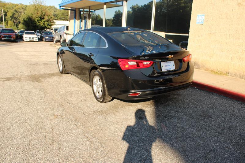Chevrolet Malibu 4dr Sdn LS w/1FL 2024