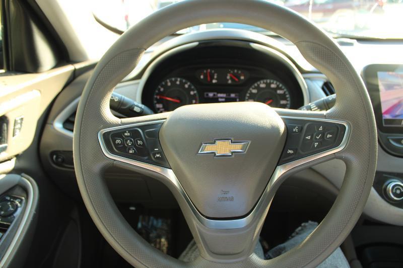 Chevrolet Malibu 4dr Sdn LS w/1FL 2024