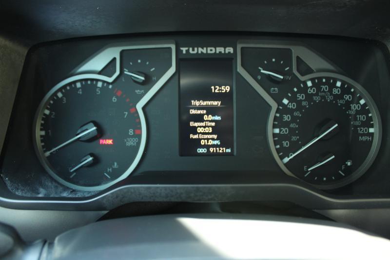 Toyota Tundra 4WD SR5 CrewMax 6.5' Bed (Natl) 2024