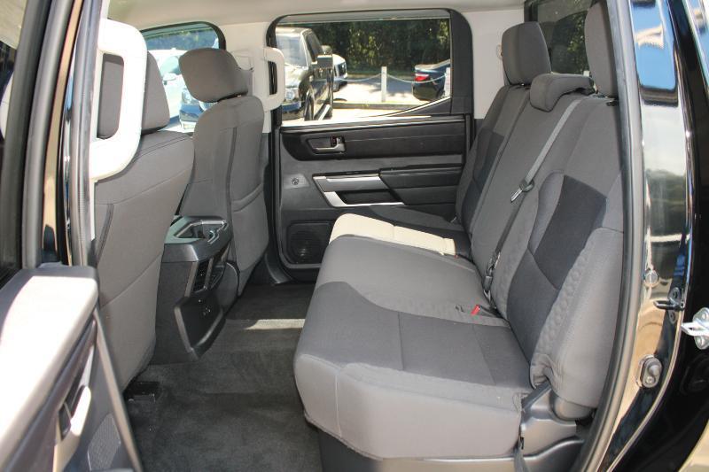 Toyota Tundra 4WD SR5 CrewMax 6.5' Bed (Natl) 2024
