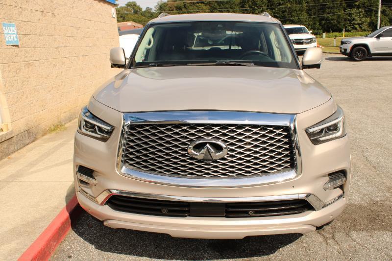 Infiniti QX80 LUXE AWD 2019