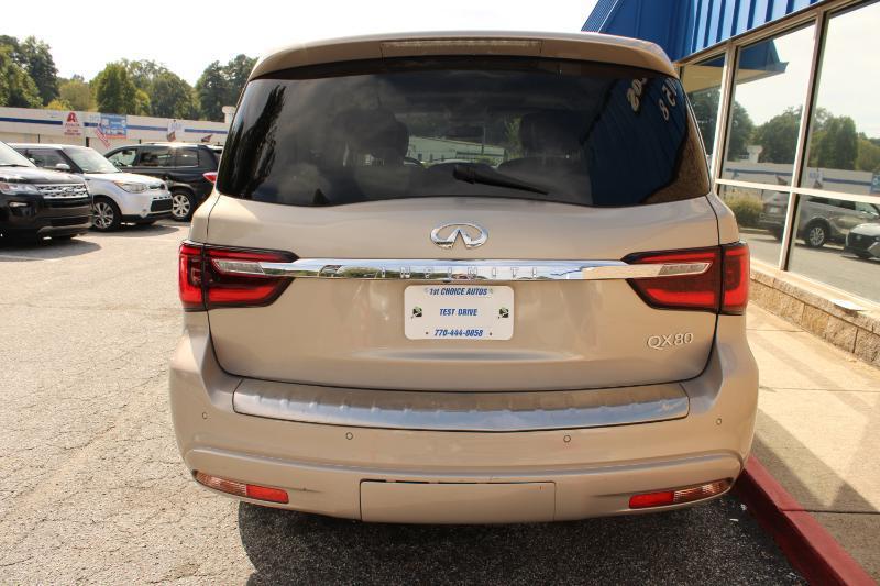 Infiniti QX80 LUXE AWD 2019