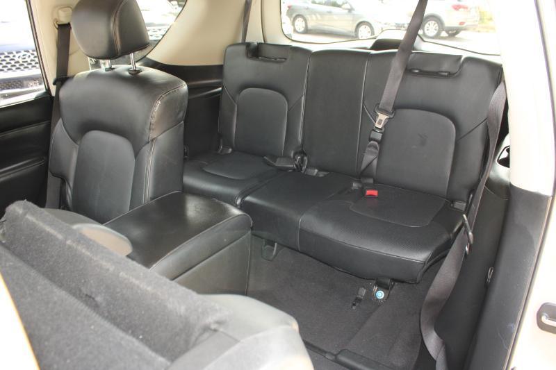 Infiniti QX80 LUXE AWD 2019