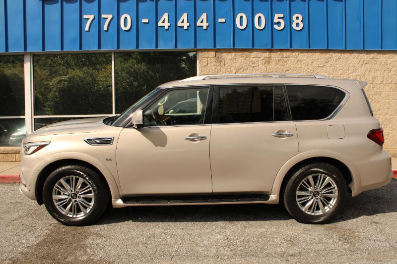 Infiniti QX80 LUXE AWD 2019